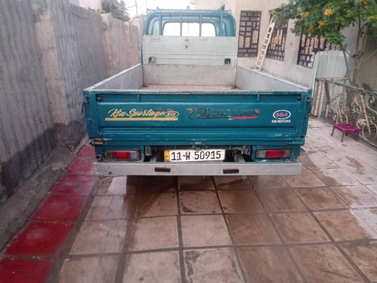 سيارة كيا حمل لبيع موديل99 مكينةوكيرواكسنت وشاصي مكفولات ***********
