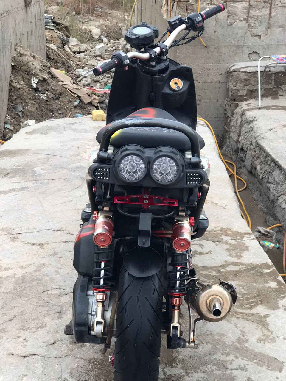 سلام عليكم شباب دراجه سكنس جبلي البيع مكفولة كفاله عامه دراجه كلها بلاديه مامبدله بيها اي قطعه وبيها فج تزويد ودبلات اماميه وخلفية تزويد الويلاه تزويد لون كرزي ودراجه بيها كاربون فايبر بالوجه وكذالك المدكر الامامي والله شاهد ماصارلي شهرين من طلعتها من الحاويه السعر 1850 وبيها مجال قليل  
مكاني البصرة قضاء للقرنة السوق 🤍
الرقم : ***********
