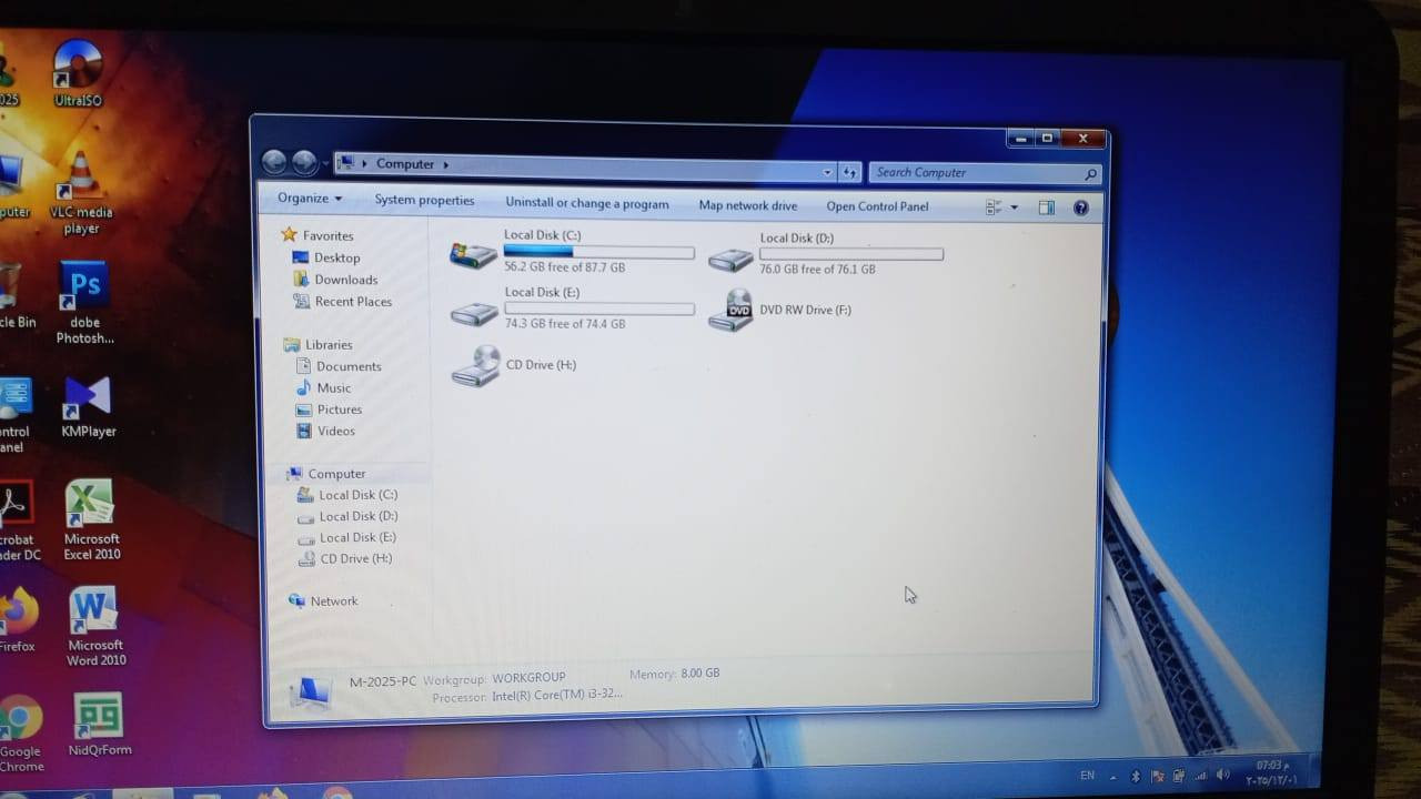 سلام عليكم لابتوب من شركه DELL للبيع سعر 120 الف وبي مجال بس بطاريته يعوزها تبديل يشتغل على الكهرباء لابتوب من شركة DELL اصلي
المواصفات:
• شاشة 15.6 إنج Full HD
• ذاكرة SSD256GB قابلة للزيادة
• الرام  4GB+4GB
• نظافة 98%
• تصميم سوبر سلم نحيف ووزن خفيف

• حقيبة هديه
• شاحن  أصلي يدعم الشحن السريع
.  ماوس هديه 
عنواني قضاء مخمور _الموصل 
رقم  ***********

سلام عليكم لابتوب من شركه DELL للبيع سعر 120 الف وبي مجال بس بطاريته يعوزها تبديل يشتغل على الكهرباء لابتوب من شركة DELL اصلي
