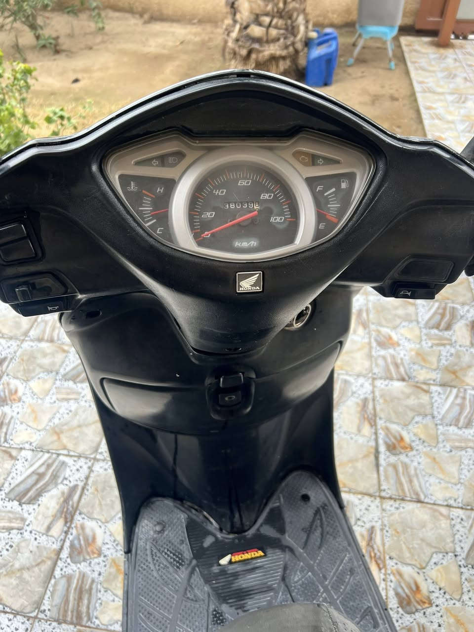 ليدي نضيف مجفت جديد نضيف متكامل سعر 700 تواصل ***********
