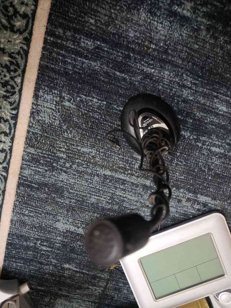 السلام عليكم اخوان شلعه للبيع السعر للكل 35قسم عاطل وقسم يشتغل المسجلات واحد يشتغل بس راديو والثاني كله شغال والسماعات يشتغلن والساعات نص يشتغل ونص عاطل عالعموم ابيع فحم


**إذا كنت صاحب هذا الإعلان وتريد حذفه لأي سبب، رجاءا أرسل رسالة إلى الدعم الفني**