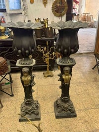 مساكم الله بالخير والبركه 🇮🇶🇮🇶 الى رواد التحف والانتيك والاخوة الطيبين...