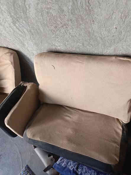 للبيع كشنات بريجو هاتف ***********
السعر 200الف***********
