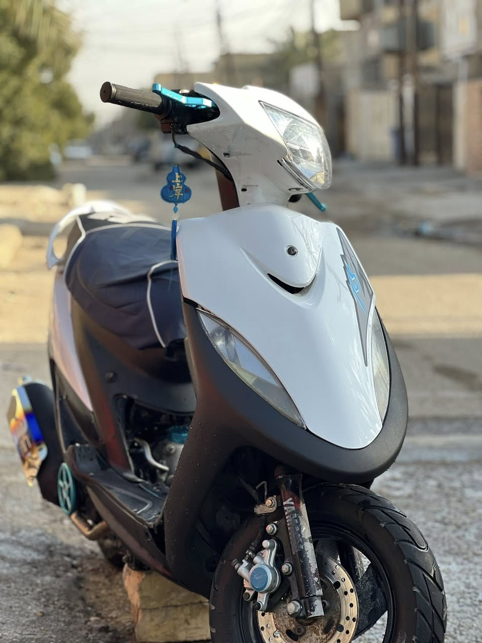 ماكس عدله للبيع
دراجه ما ناقصه أي شي شغل وطلع 
نكره سلف هندر بيهه تزويدات كور و دمام 
مكان شرطه خامسه بغداد 
السعر 550 وبيه مجال حك الجيه 
الرقم ***********
