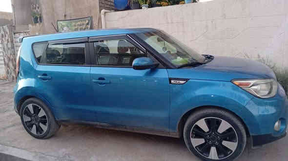 السلام عليكم...سول موديل 2016 وارد امريكي رقم بغداد انكليزي حادث بنيد ونفسة مصلح.... محرك  2000... السيارة جاهزة العنوان بغداد جكوك 
موبايل *********** 
السعر 118 وبيها مجال قليل
