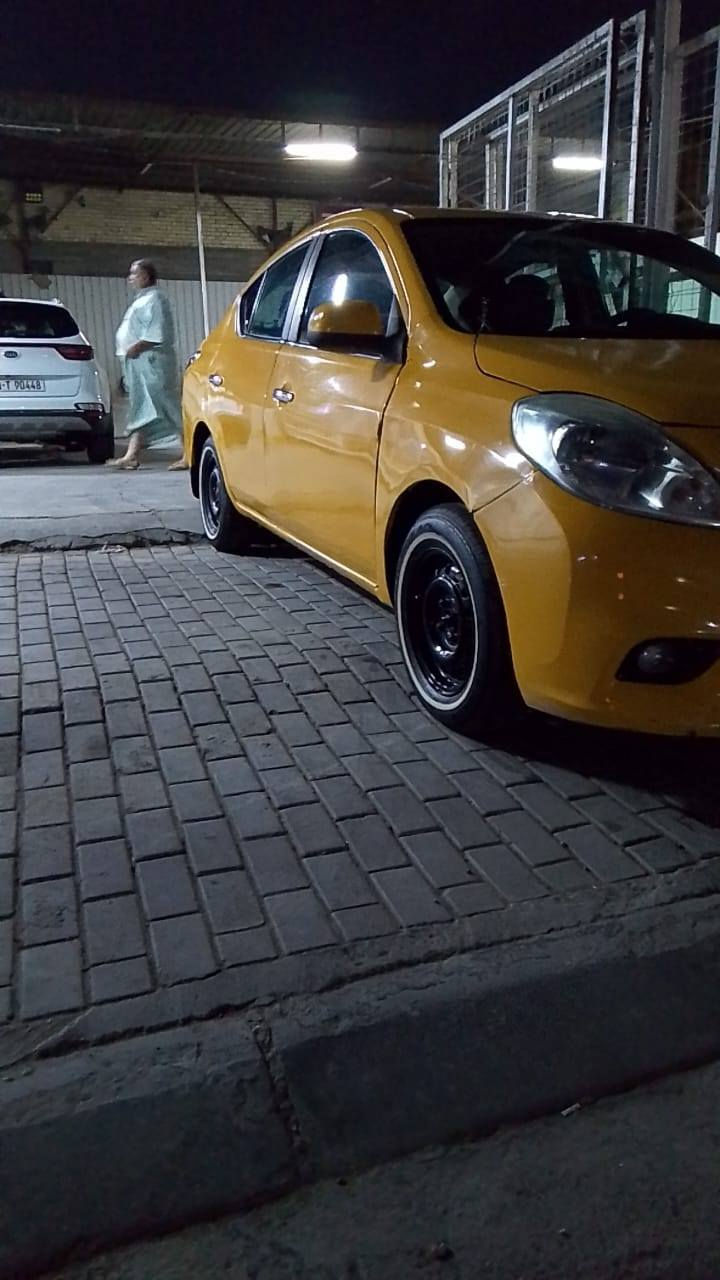 سلام عليكم ورحمة الله 
سياره نيسان فيرسه 
موديل.. ٢٠١٤
سياره مكينته خير من الله 
بس لكير بي خلل تعال وشوف بعينك 
لسعر 75 وبيه مجال 🤍🤍 
رقمي ***********
