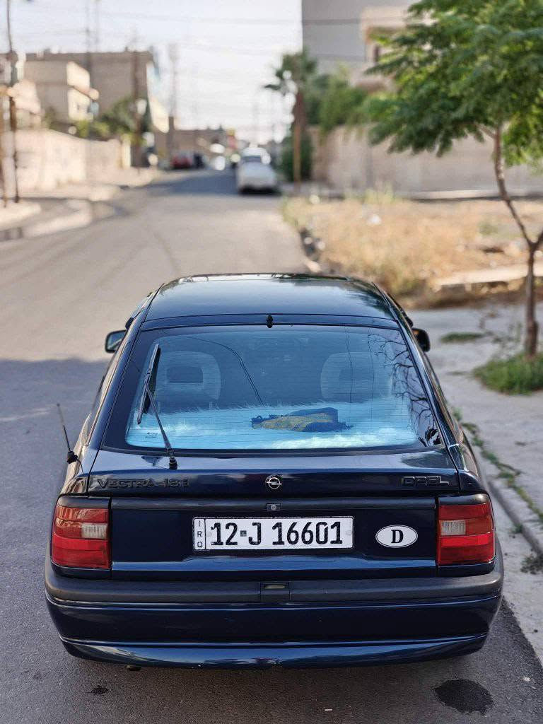 السلام عليكم اوبل نيلي موديل 91 محدثه 95 
سنويه جديده كاربو موجود 
صبغ جماليه لا معجون ولا ضرر 
السعر 46 وبيها مجال رقم التليفون ***********
