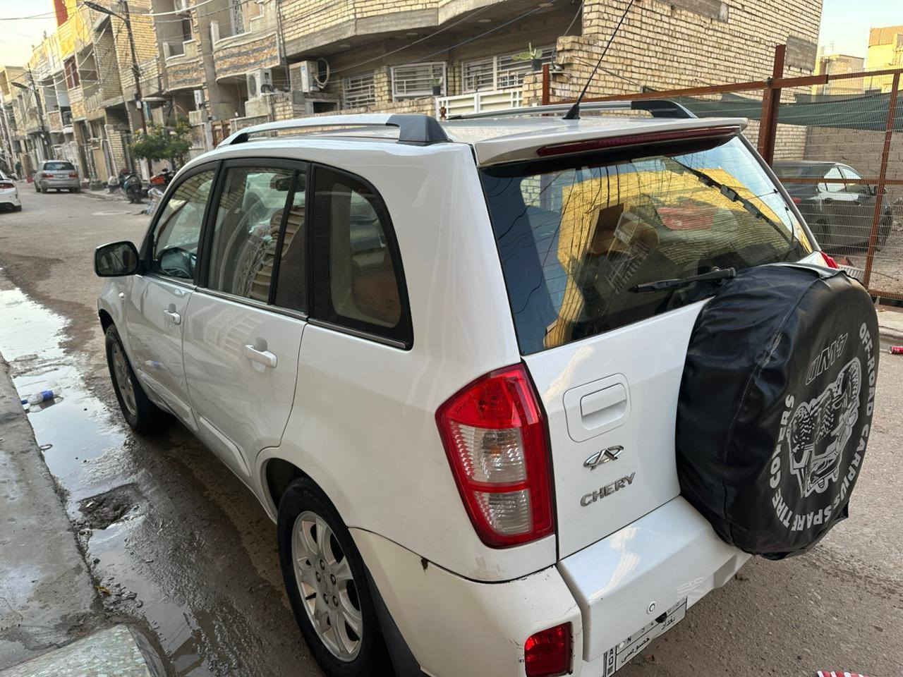 السلام عليكم تيكو موديل 2013  سيارة رقم بغداد سيارة حلوه كير محرك صدر تايرات باتري كله تمام سيارة  تبريدها ثلج سيارة كلش حلوه وجاهزه فول فتحه تحكم ستيرن شاشة أندرويد محرك 1800 تبريد بل كشنات جلد كير كهربائي حساسات خلفيه السعر 53$ وبيها مجال مكان سياره بغداد الشعب رقم تلفون ***********
