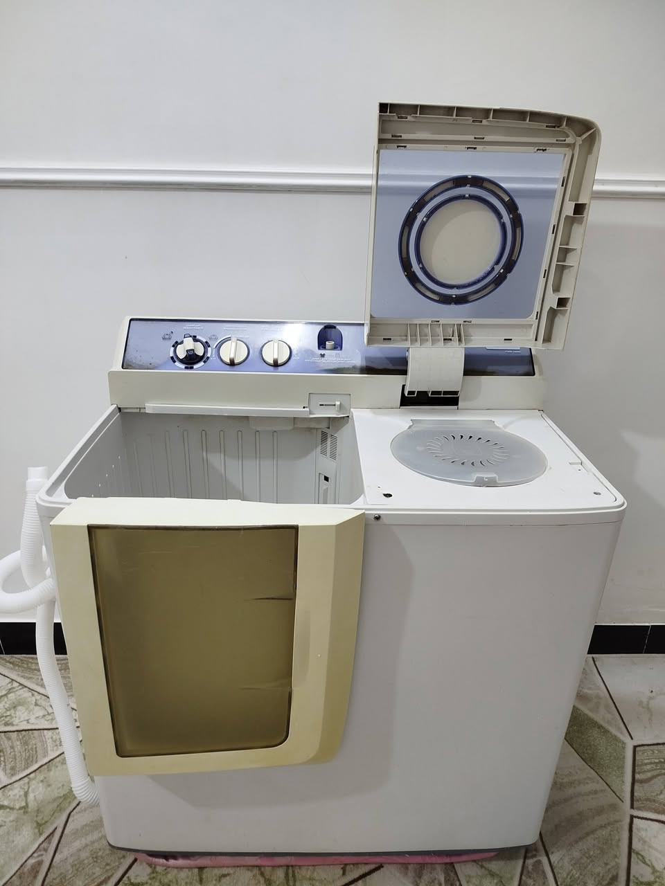 للبيع نوع فريش حجم كبير جاهزه غسل وتنشيف باب الغسل مبدل 
سعر 100 مكاني كربلاء حي العامل *********** واتساب وماسنجر موجود ***********
