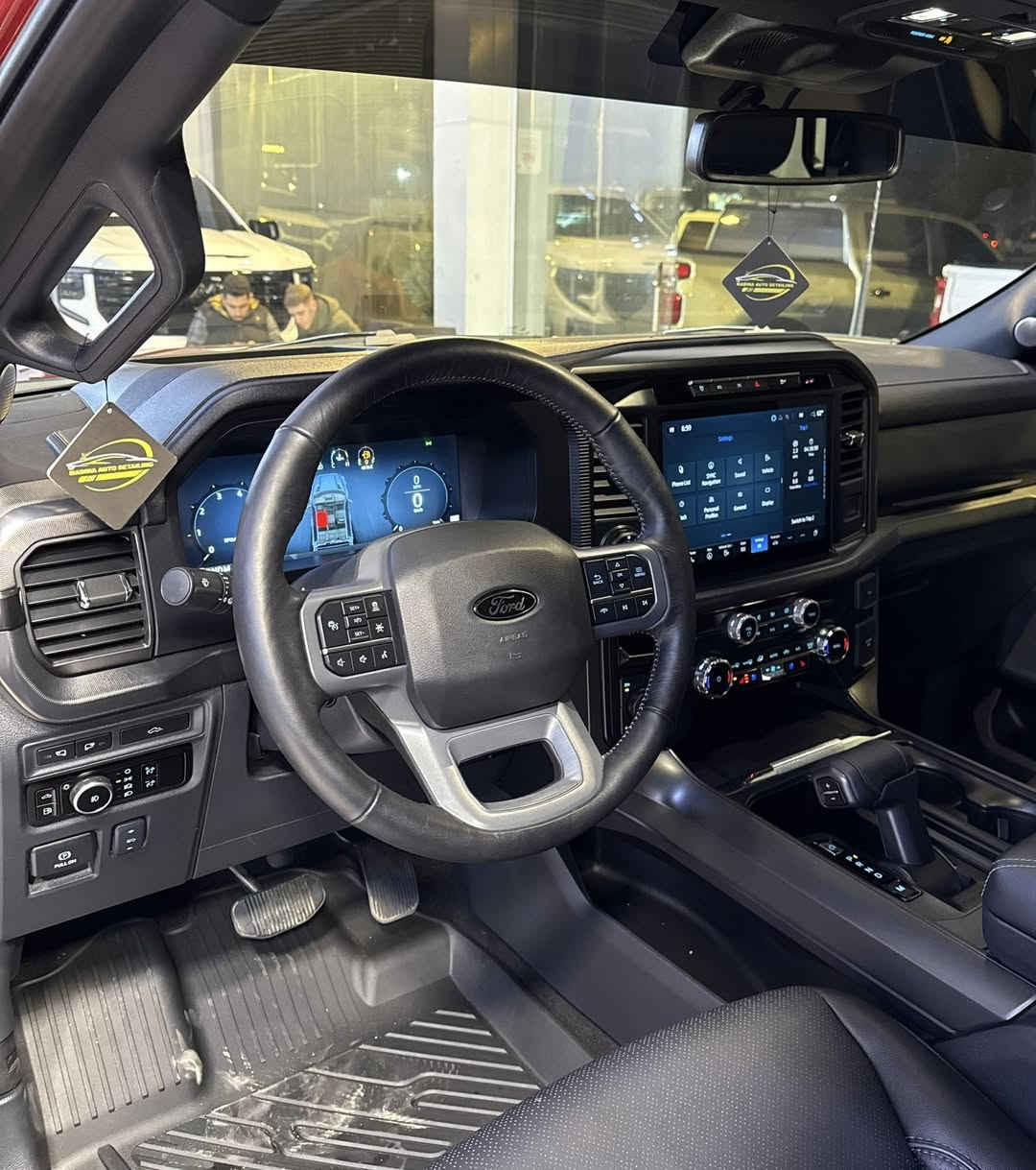 Ford F-150
2024 Lariat
V6 - 3.5TT hybird - 4x4

بسمە و شغال
شاشە گەورە
٤ کامیرە
داتاشو
لایت لید
بگ لایت لید
کوشینات حار و بارد
کوشینات جلد
کوشینات کهرابایی
سوکان هیتر
کوشینات خلفي هیتر
گیج الکترونی
رادار 
ئمامی و خلفی
ئوتو ستوب
باب طویل
بودی قصیر
باب بودی ٣ قطعە
محرک هایبرد و بنزین
ویل ٢٢

8.000 mile
1 قطعە صبغ
سعر 440 ورقە

معرض ( مەدینە ) اربیل شارع ١٠٠م
0750 261 2500
0772 665 1010
