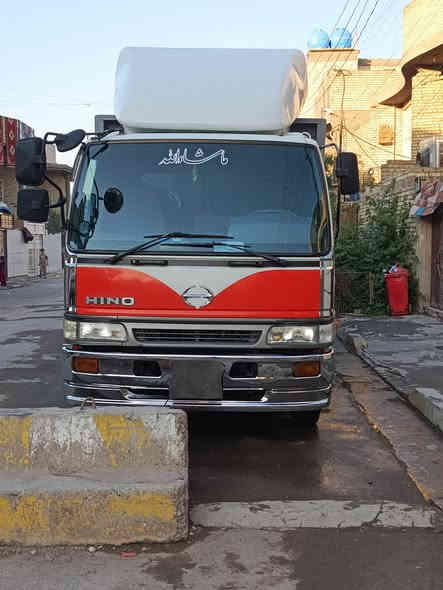 السلام عليكم هينو موديل 97 بلاد طول ستة وربع مكينة 80 عادي خطين محسن تخم تاير سيارة كاملة رقم ذي قار تحويل ثاني يوم مكاني بغداد للاتصال *********** سيارة كاملة ✅
