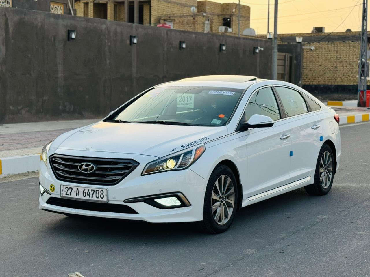 سلام عليكم سوناتا وارد امريكي موديل 2017 حره تحويل مشروع وطني رقم دولي بيه قبق جنطه فول واحد ع واحد فتحه بصمه كشن كهرباي بصمت باب لايت زنون حاجب ع لايت لادار مانع انزلاق كلش هواي بيه موصفات جاهز لاخير حداديه تخم تاير تبريد ثلج مكان السياره الناصريه مركز السعر 133 وبيه مجال ع ***********
