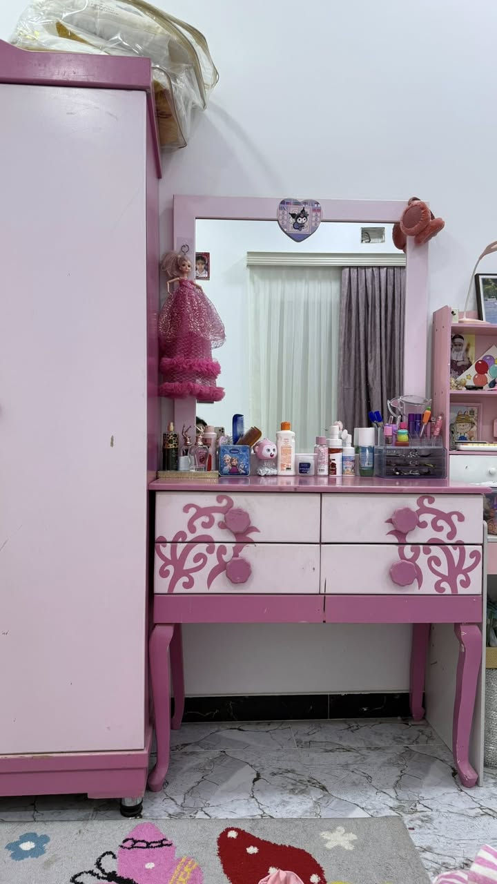 للبيع غرفه كويتيه بناتيه سعرها ٦٠٠ وبيها مجال للشراي مكانها بصره كرمة علي


**إذا كنت صاحب هذا الإعلان وتريد حذفه لأي سبب، رجاءا أرسل رسالة إلى الدعم الفني**