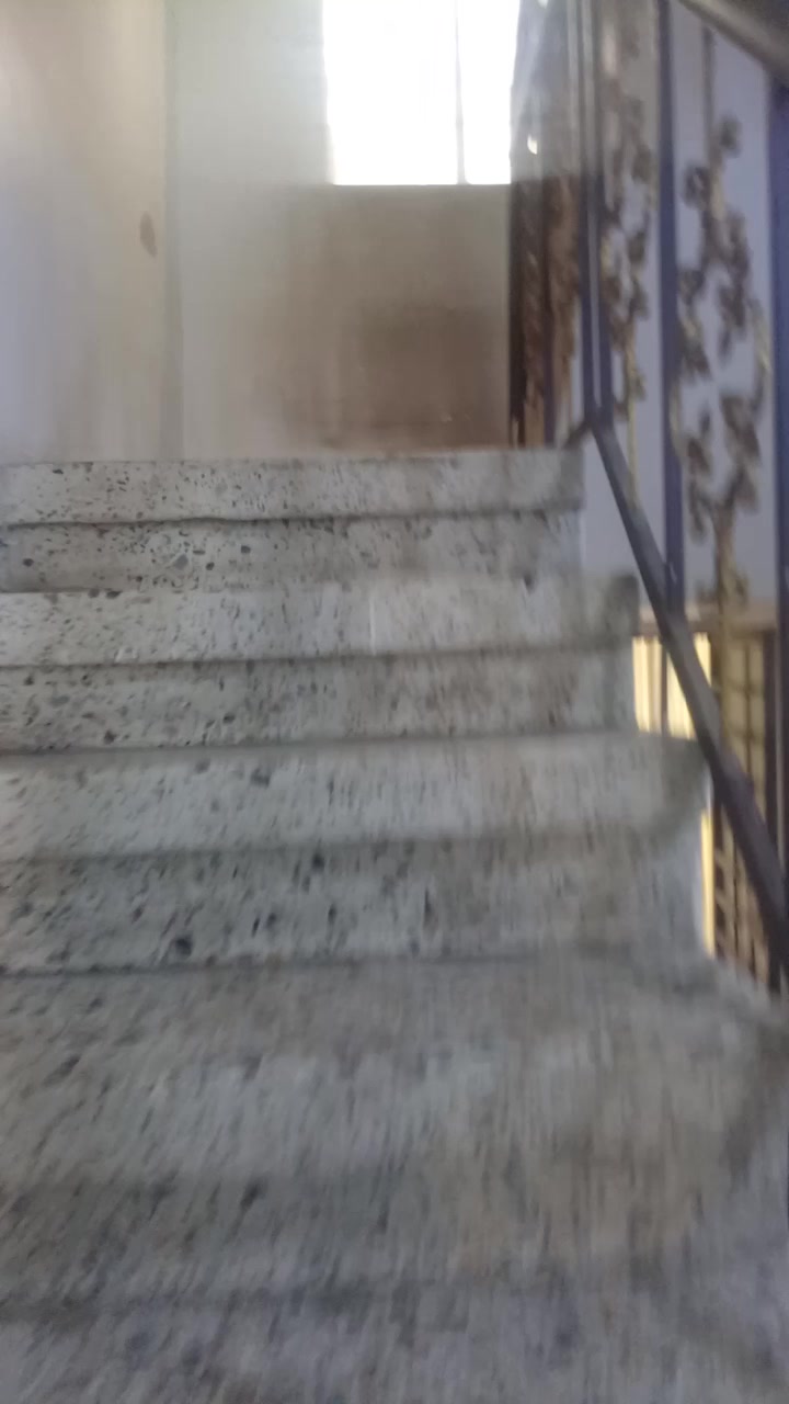 بيت طابو صرف مساحة150 متر الشهداء قرب أسواق خوخة يحتوي على 3 غراف نوم مطبخ استقبال وخدمات خارجيه وداخلية


**إذا كنت صاحب هذا الإعلان وتريد حذفه لأي سبب، رجاءا أرسل رسالة إلى الدعم الفني**