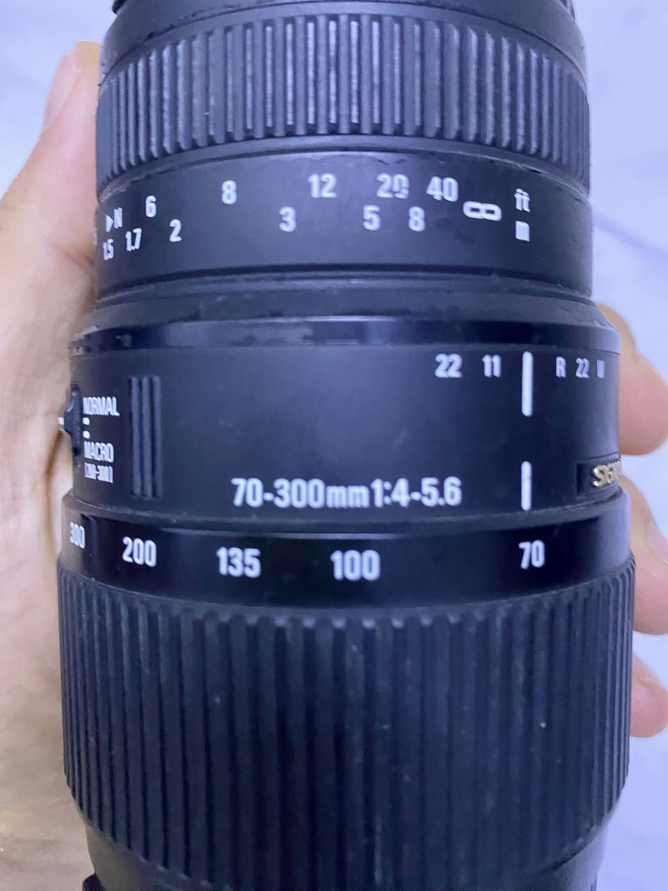 للبيع مكاني بابل مركز
كانون d700  استخدام عائلي 
عدسة ياباني ٧٠-٣٠٠
عدسة ٥٥-١٨
شاحنة اصلية 
بطارية اصلية
سعرها ٤٥٠ وبيها مجال


**إذا كنت صاحب هذا الإعلان وتريد حذفه لأي سبب، رجاءا أرسل رسالة إلى الدعم الفني**