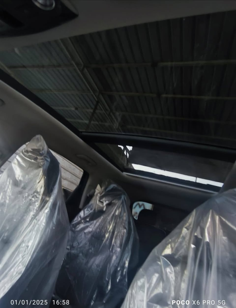 السلام عليكم
سورنتو 2023 للبيع مرقمه بغداد انكليزي
فول مواصفات sx 4x
. بنراما
.مكينه 2500 تيربو
. فور ويل
اوتو هولد
خمس انظمه قياده
عداد دجتل كهربائي
نظام نزول منحدرات
جنطه كهرباء
كشنات منفصل سياحي
تحكم كشنات كهربائي تدفئه
نظام ترحيب
تشغيل عن بعد
مري شفط
بعد اهواي مواصفات

ملاحظه سياره امبدل بيه بنيد بلادي نفس الون
والجاملغ مصبوغ
شواصي و لغود مكفولات راديترات عله وضع الشركه
سياره شغاله او تمشي من امريكيه
للاستفسار ***********
