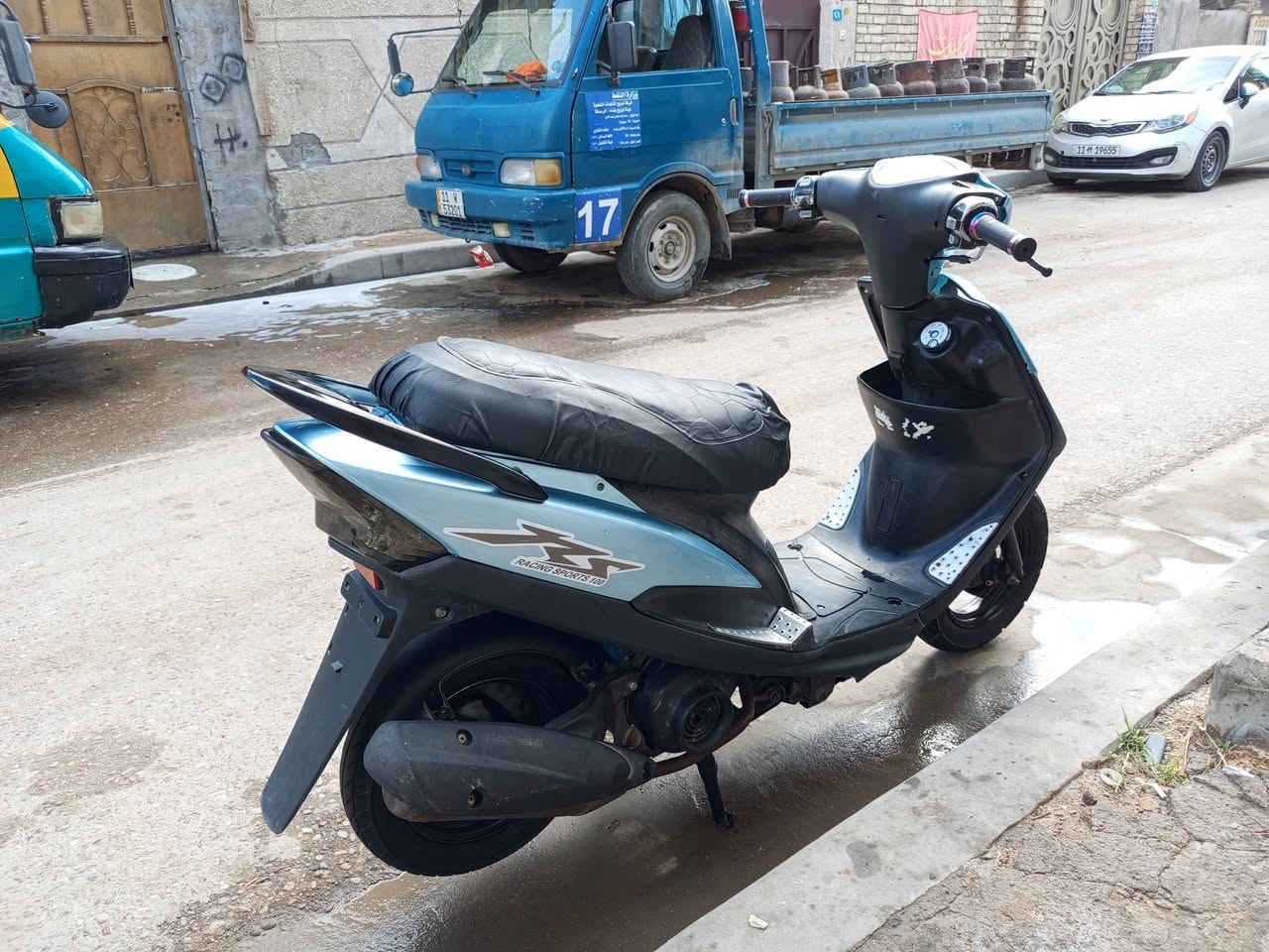 السلام عليكم ماكس عدله للبيع دراجه نضيفه كلش وكلش حلوه مثل ما موضحه بصوره السعر 500 العنوان بغداد الزعفرانيه الرقم ***********
