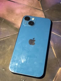 13عادي جهاز ذاكرته 128G بطاريه 86 جهاز جديد بمعنه الكلمه ما مبدل بي اي...