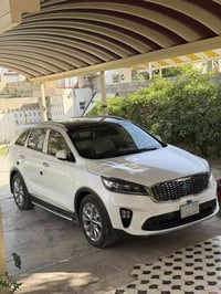 سورنتو • ٢٠١٩ • ٦ سلندر