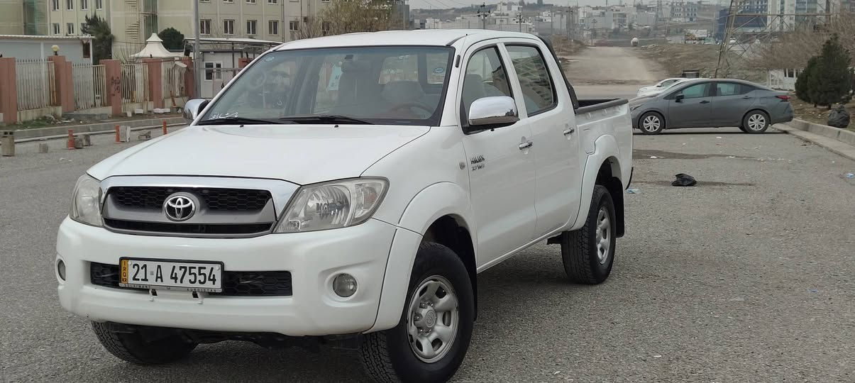 توێتا هایلوکس مودیل ٢٠٠٩ سعودی
ژ.م ***********یان***********
شوێن سلێمانی نرخی ١٧٣گەڵا
مەکینە نەکراوە ٢٣٠هەزار ڕۆشتوە
بێ بۆیاخ نموونەیە لەجوانی بطڵ و ABSو ناوسوور شاشەو کامێرا و زینۆن
هیچ مەسروفی نیە کارەبای و تەبرید و گەرمی و تندوتۆڵی بەشەرت
ڕەقەم و هەزەی تازەیە سەنەوی بەسەرچوە تەحویل بەشەرت السليمانية, العراق
