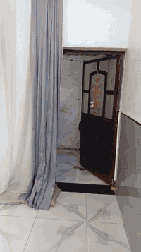 بيت للبيع يم  بيت ابو نجم الدلال ثاني بيت عن السادين مال جامع قائم ال محمد ع رقم الهاتف ***********
