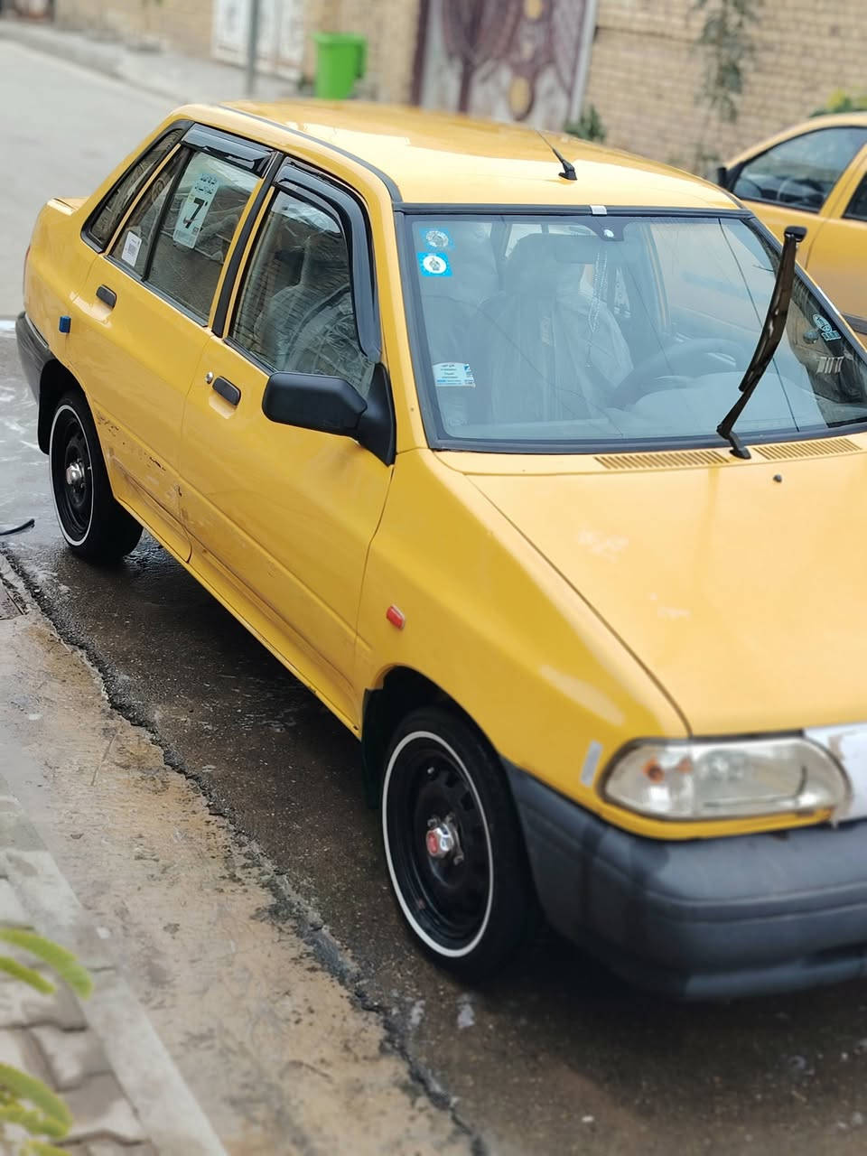 السلام عليكم  سايبه للبيع موديل 12 
مكان كوت فلاحيه  ... كفاله عامه  تحويل ثاني يوم سنويه 29
سياره خير من الله تخم تاير كهربايات كله شغاله
تخم تاير جديد دوشمه جديده  تبريد شغال 
سياره ربع ماذب عليه 
***********.          السعر،،،،، 33 وبيه مجال
