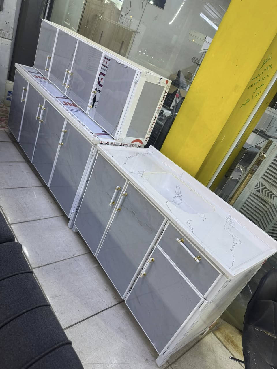 يتوفر جميع الاثاث بيع وشراء وتبديل الاثاث 
العنوان اربيل فرمانبران مقابل ماركيت سوفار
الاستفسار اكثر *********** واتساب 
يتوفر نقل داخل اربيل
