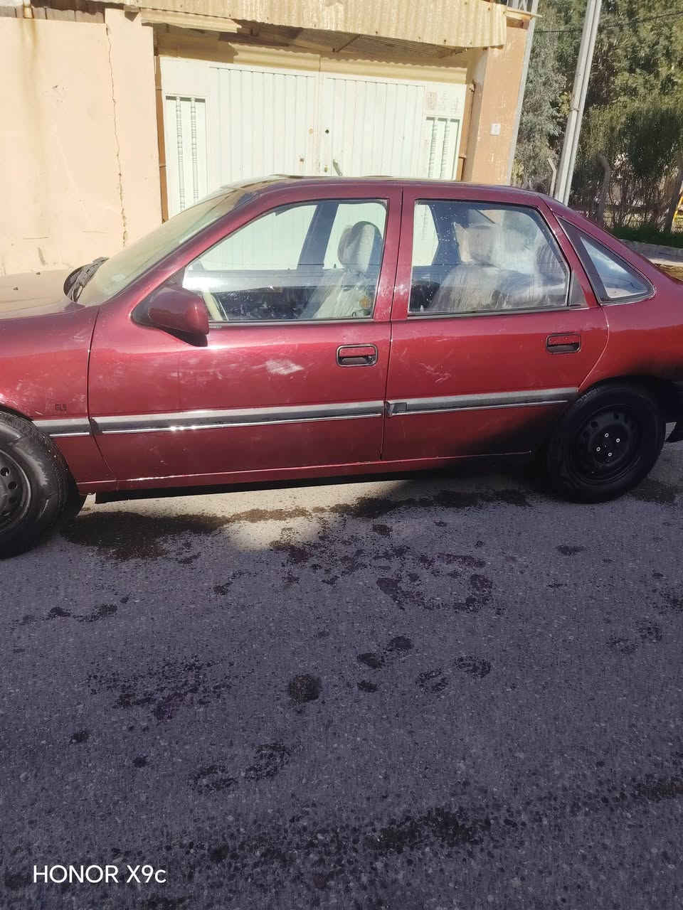 اوبل فكتره موديل 91محرك 16كابون بنزين شرط التحويل كير ومحرك شرط قايش عريض رقم كركوك مصبوغه جماليه السعر 39. وبيه مجال ***********
