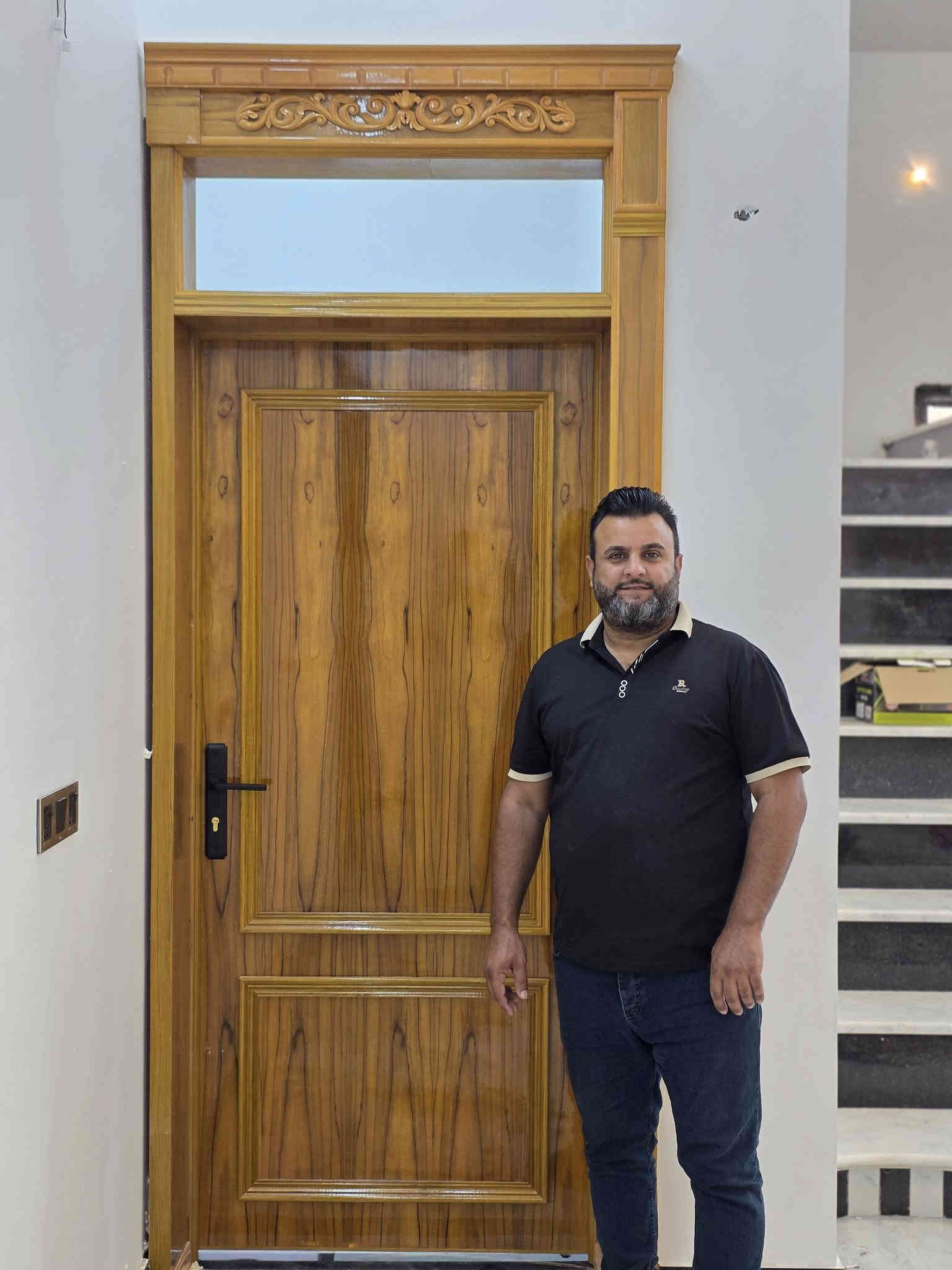 مرحبا اصدقائي الغالين ضيف جديد ابواب حسب الطلب يارب ينال عجابكم العنوان الديوانيه الحمزه الشرقي واتساب موجود ***********
