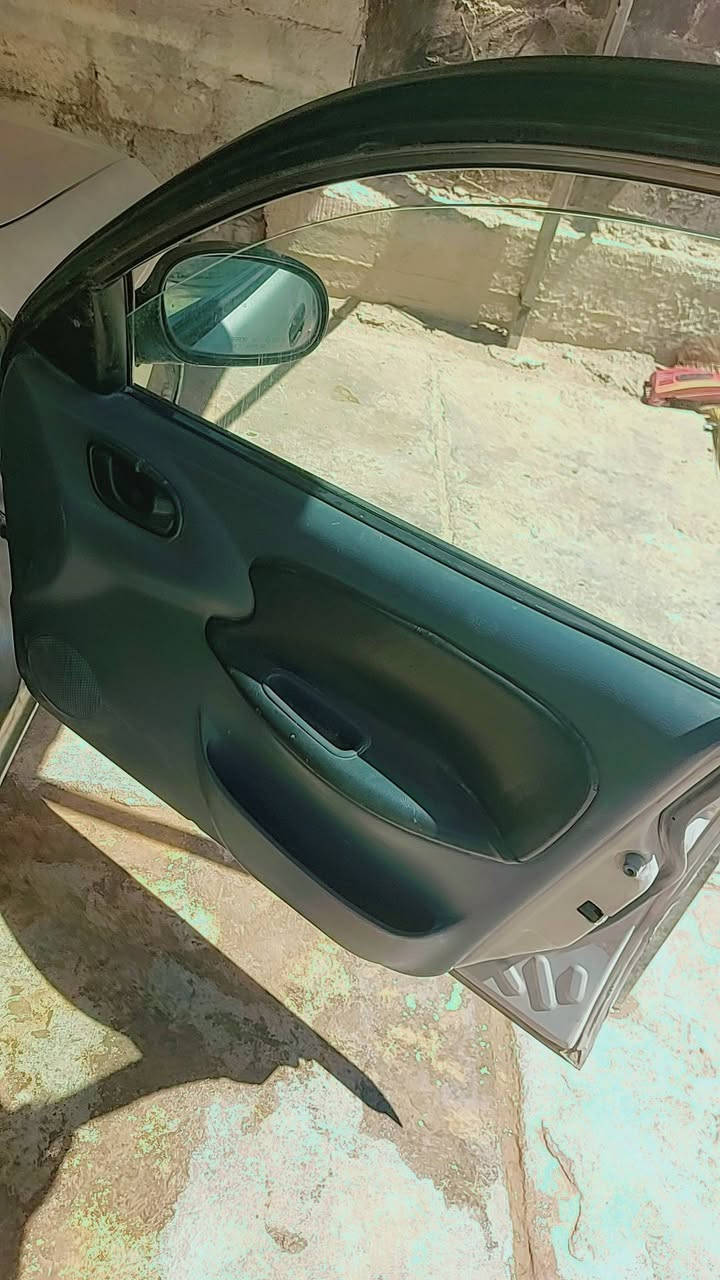السلام عليكم دايو لونس موديل  97رقم ديالئ تحويل ثاني يوم سنويه 2030 تخم تاير صدر امامي بدلته جديد غرفته حلوه سياره صبغ عام بدون خياس وبدون ضربه  السعر 26بيه مجال قليل مكاني ديالئ سراجق طريق دلئ عباس ***********
