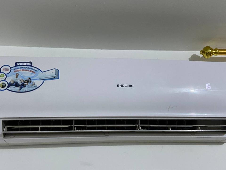 سلام عليكم سبلت للبيع شينون ٢ طن تبريد خير من الله شغال موضح بلفيديو سبب بيع لان جبت سبلت عامودي للاستفسار ***********
