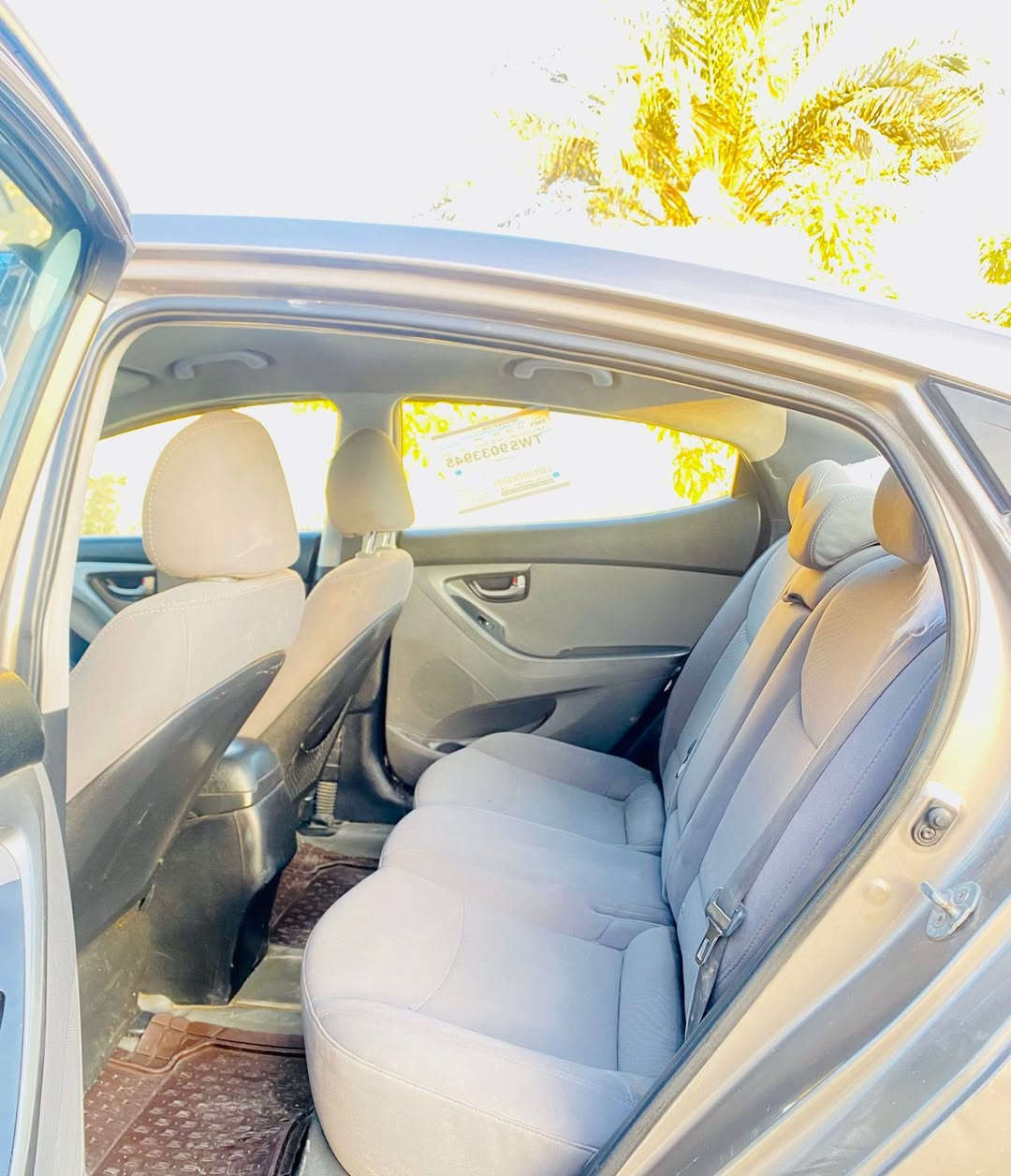 السلام عليكم اخوان عندي النترا 2016 امريكي كفاله عامه عدا قبق الجنطه صبغ بدون تبديل بدون ضربه بدون دواخل  السياره جاهزه محرك ٢٠٠٠دوش محرك وكير مكفول تبريد وحداديه جاهزه 
رقم اربيل الجديد سنويه جديده تحويل او وكاله السياره مابيهه نقص برغي مال جناي 
مكاني بابل 
١٠٥$وبيهه مجال بسيط 
***********
***********
