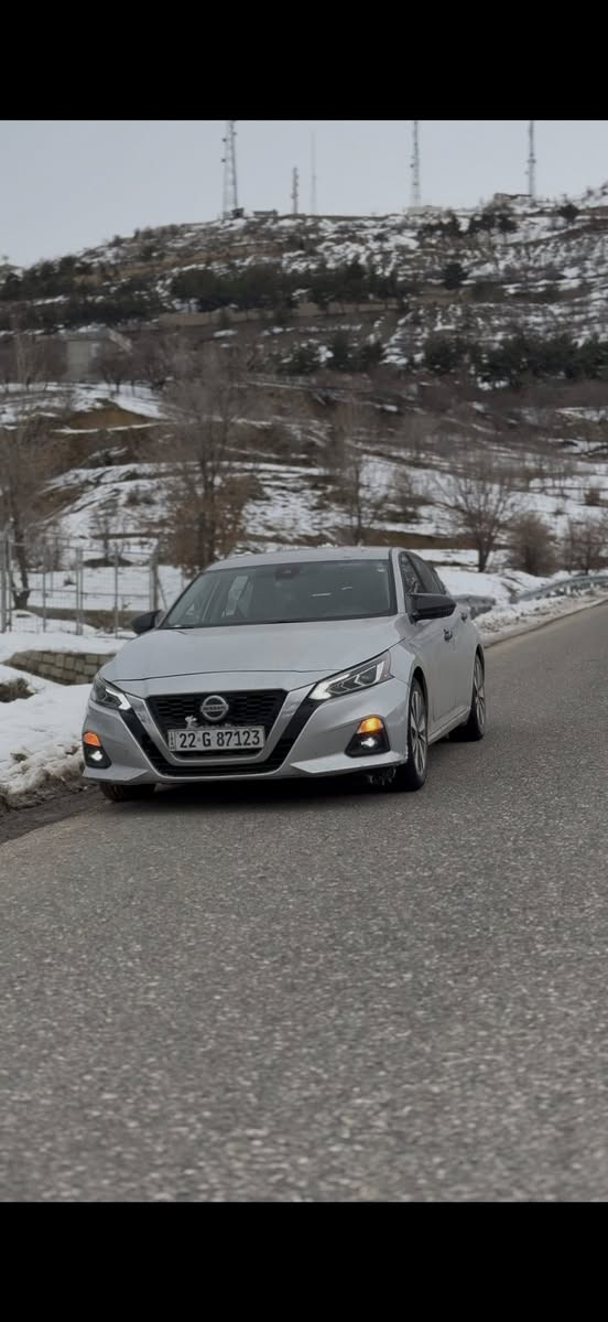 نيسان التيما2021 SV
السعر : 143 قابل للتفاوض

ضررها جاملغ راجع بارد وشوية من البوند 

بدون ايرباك او دواخل او لغد

جميع راداراتها شغالة 

ماشيه 199 الف كيلو متر

مواصفات SV 

تشغيل عن بعد

بصمة

رادار جانبي

رادار امامي

رادار خلفي

حساسات خلفية

اوتو بريك 

كاميرا خلفية

شاشة كبيرة

شاشة عدادات كبيرة

كشن السائق كهربائي

لايت زينون

بلاجكتور

بصمة ابواب 

وباقي مواصفات الالتيما المعروفة 

‏***********
