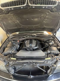 للبيع BMW موديل 2008 اصل لون اسود  بدون سلايد  سياره كامله مابيه نقص ب...
