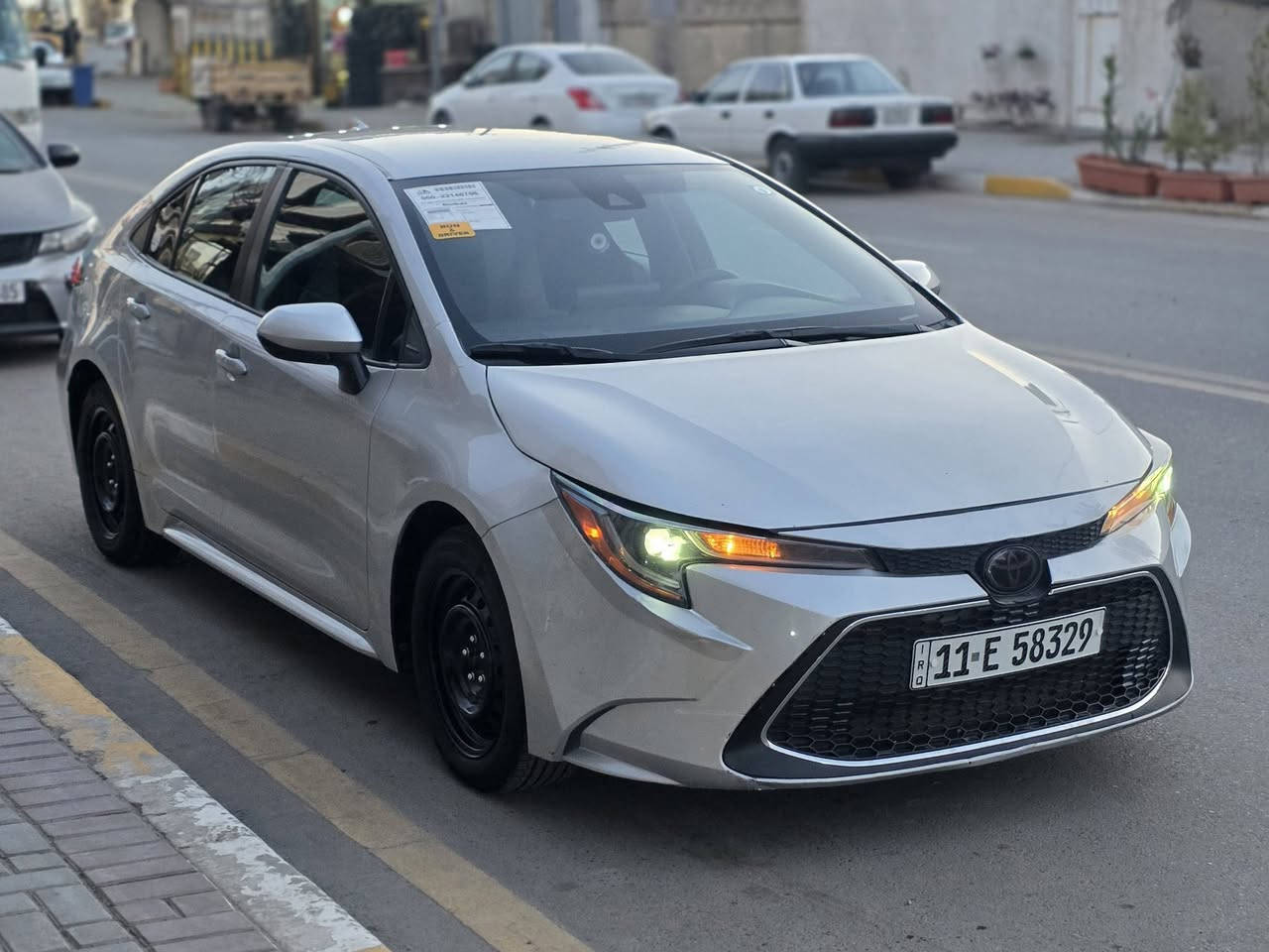 السلام عليكم
تويوتا كورلا 2022 للبيع فقط
بانزين
ضرر فقط بنيد (صبغ)
(بدون ايرباك)
رقم بغداد تحويل مباشر
ماشية 36
مكينة 1.8
فئة سيارة le
مواصفات
شاشة ابل كار بلي + كامرة
سايد بريك دكمة
فول تحكم ستيرن

مكان سيارة بغداد/سبع ابكار
للاستفسار
***********
