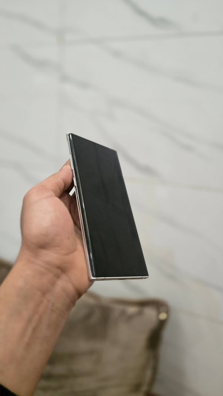 سامسونك نوت 10 بلاص ذاكره 256
سعر الواحد 250 الف
*********** واتساب
