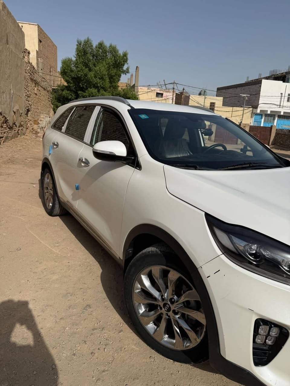 سورنتو ٢٠١٩ خليجي رقم بغداد بسمي
للبيع
 مكفولة من التبديل والصبغ والضربه
.بصمه تشغيل وابواب
.لدات اماميه خلفيه
. عدسات 
.حساسات اماميه خلفيه
.لايت زنون عالي ناصي
.كامره اصليه دواره
.كراسي كهرباء
.كراسي جلد
.تبريد 3 قطع
.محرك 6 سلندر 3500 كير 8 نمر
.فول تحكم ستيرن 
.سبعه راكب
.ترحيب عند الأقتراب 
.يدات نيكل
.جنطه كهرباء ذكيه(الفتح عند الأقتراب) 

ماشيه ١١٩
السعر ٢٢٥
.  مكان السيارة الدوانيه
الاستفسار 
٠
***********
