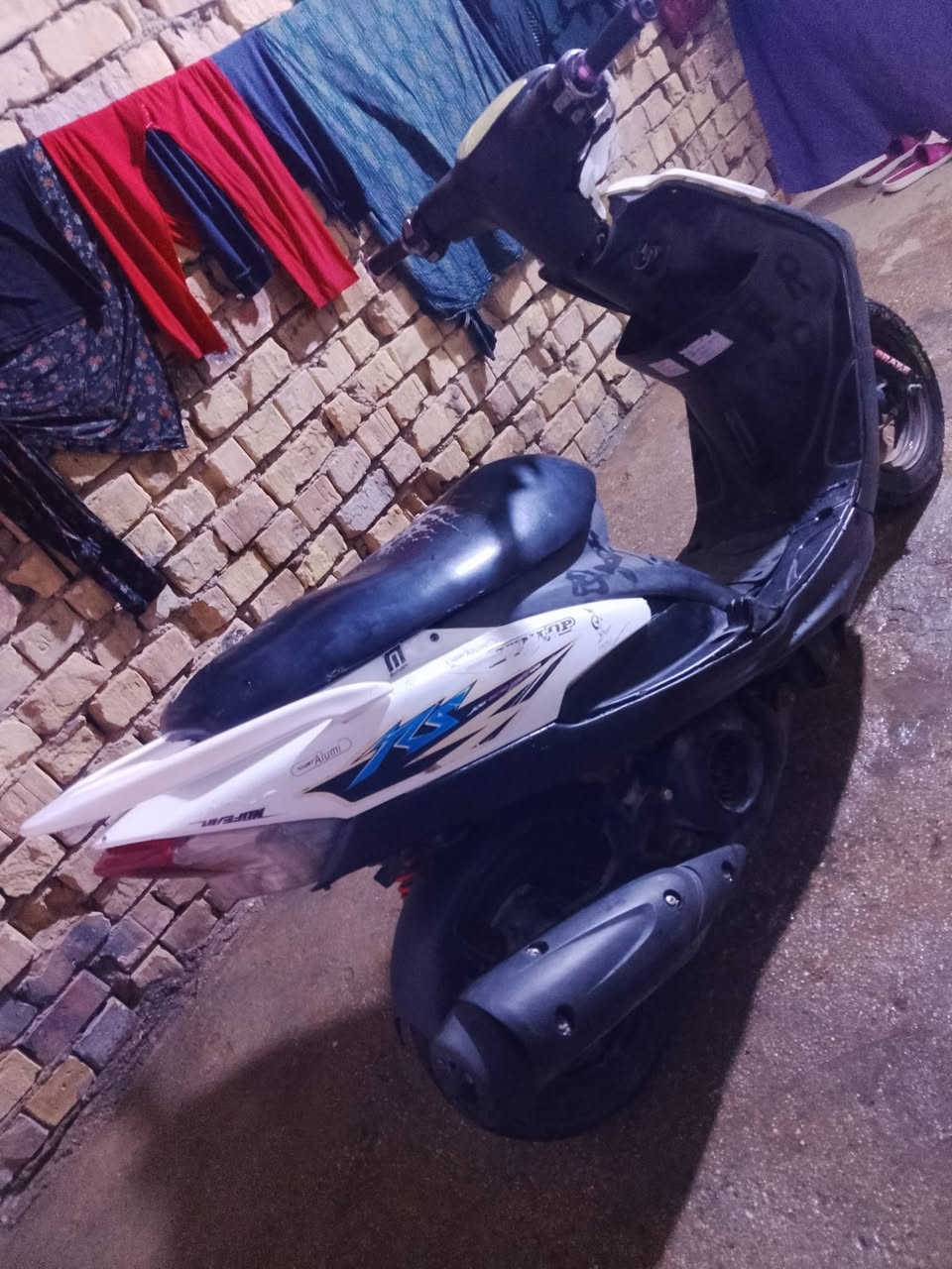 السعر 275بيهة مجال بصيط 
للبيع دراجه ماكس عدلة ياباني دراجة خير من الله نكرا سلف بوشة 55كلجات رياضي دراجة طيارة مكنية ناعمة وحلوة خير من الله تجي تفحص وتقتنع مكاني كربلاء حي الغدير يم الصورة للاتصال *********** متواجد واتساب كذالك
