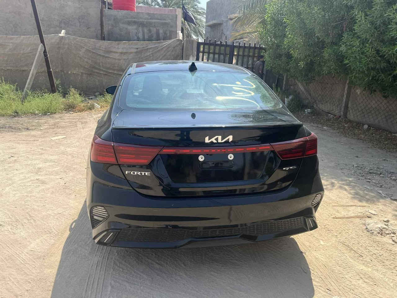 بسم الله الرحمن الرحيم"وأحل الله البيع وحرم الربا"
اللهم صل على محمد وال محمد الطيبين الطاهرين 
كيا فورتي جيتي لاين 24 للبيع
اللون اسود فحمي
وارد امريكي
الضرر بنيد  وجاملغ ايمن نفسهن معمرات 
ماشية ١٨الف كم 
مواصفات الجيتي لاين معروفة بصمة تشغيل عن بعد تحكم استيرن سايد بريك اوتو هولد ...الخ
السعر المطلوب 155 وبيها مجال قليل /فحص مؤقت حرة باسمي 
للاستفسار الاتصال على الرقم ***********
