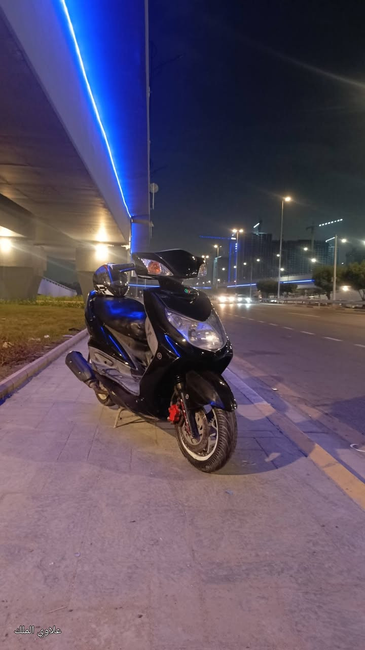 سلام عليكم
سكنس فحل 
دراجه مال رمبه صارها فتره نازله
دراجه مدفوع كمرها 7اوراق كامله
كلش كلش حلوه واحله من الصور
تايرات جدد
ستان تعليك استان صفح 
دسكات جدد
دبلات رياضي اصلي 
دراجه ع وضع الشركه
سعرها 700وبيها مجال
مكاني الحريه 
***********
