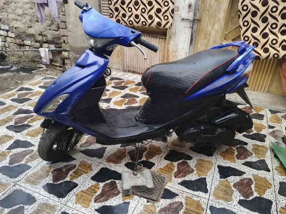 دراجه ادرس للبيع سلف هندر كهربائيات باتري صالنصه رياضي.
محرك ياباني الشاصي ماليزي السعر 250 وبيها مجال للشراي 
***********
