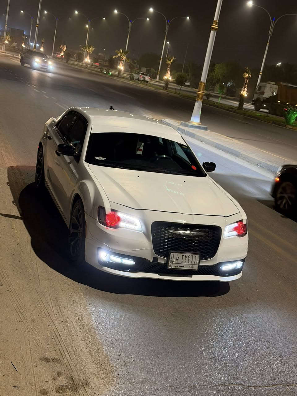 السلام عليكم اوبامه مديل 18 فول موصفات برده خلفيه حساس امامي خلفي خزن ميموري كشنات تدفئه تبريد وبعد بيه موصفات رقم بغداد مداور ثاني يوم السعر 215 وبيه مجال 
السياره داخله كفاله ونضربت بل عراق بابتين جهت السايق وجاملغ 
مكان السياره السماوه *********** رقم صاحب السياره
