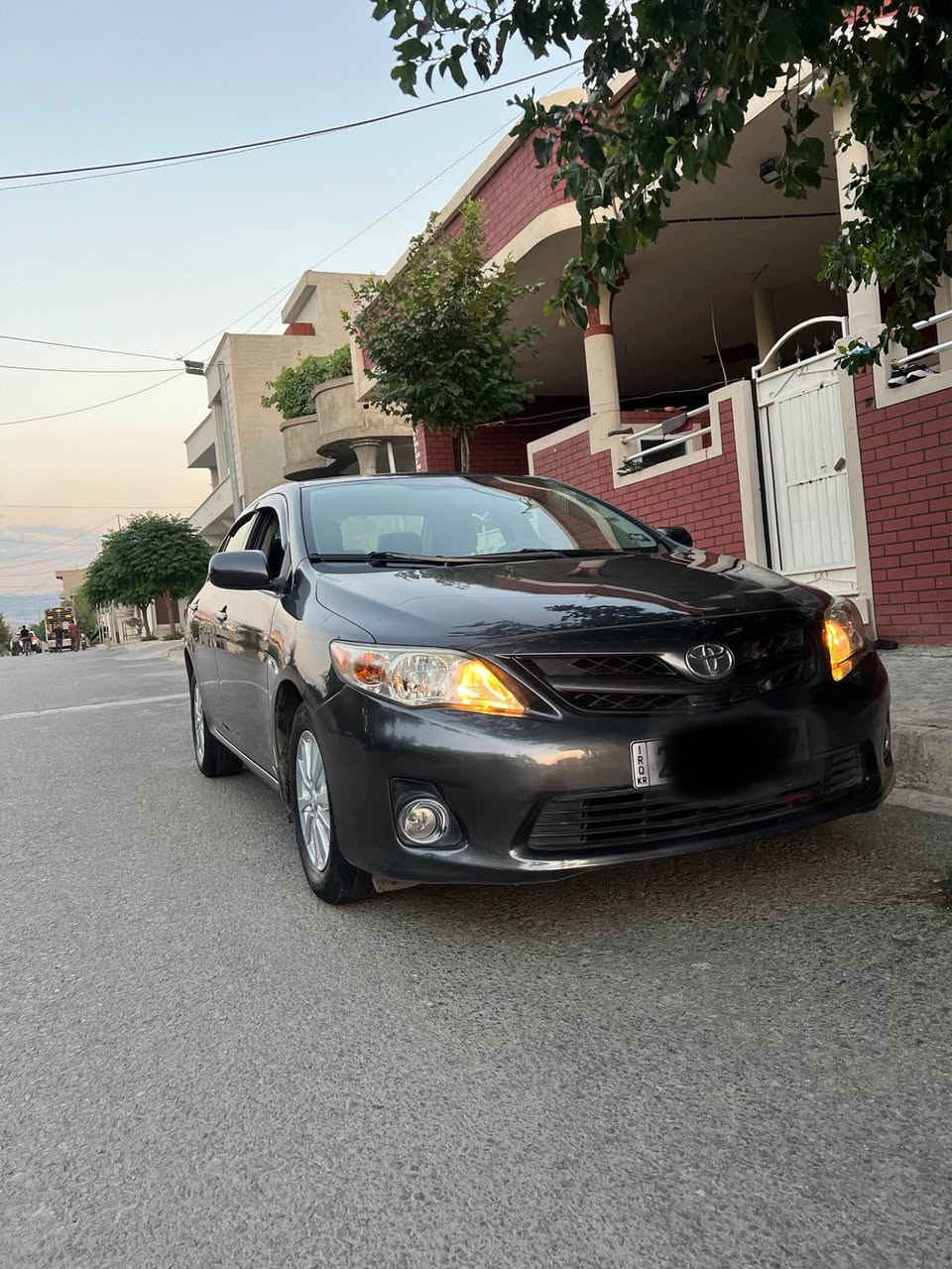 Corolla2011

تویۆتا کرۆلا ٢٠١١ ئەمریکی
٩٠ هەزار  ڕۆیشتووە
کامیرا شاشە ئایپاد  و دیاریکردنی خێرایی

بەشەرتی مەکینە و گێڕ و تەبریت و ئێرباگ

دوو چەمرغی دواوەی بۆیاغە سندوقی گۆڕاوە
پەڵەکی بچوکی  لە بۆنیتە ئاماژەی پێکراوە
 نرخ ١١٠ وەرەقە
ژ م ***********
شوێن قەڵادزە Singapore
