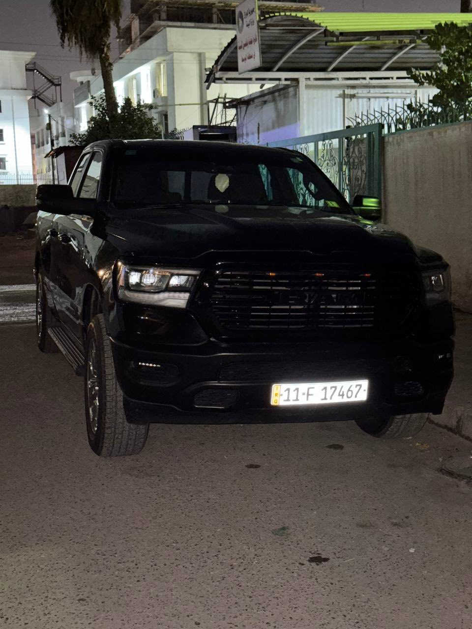 بسم الله الرحمان الرحيم
دودج رام ٢٠٢٢ فئه BIG horn
٦ سلندر ايتورك
ماشيه ٥١ الف
تايرات جديده صدر جديد 
عليها دمام من سوني
عليها محجر راف كانتري
معربه السياره
مبرمجه على البانزين العادي
دواسات راف كانتري
صدر السياره مجرد يتشحم ما يتبدل لان من راف كانتري 
السعر ٢٥٠ للبيع او مراوس
جهت البدي اليمين موضحه بلصور مصبوغه والبنيد مرشوش كلير


**إذا كنت صاحب هذا الإعلان وتريد حذفه لأي سبب، رجاءا أرسل رسالة إلى الدعم الفني**