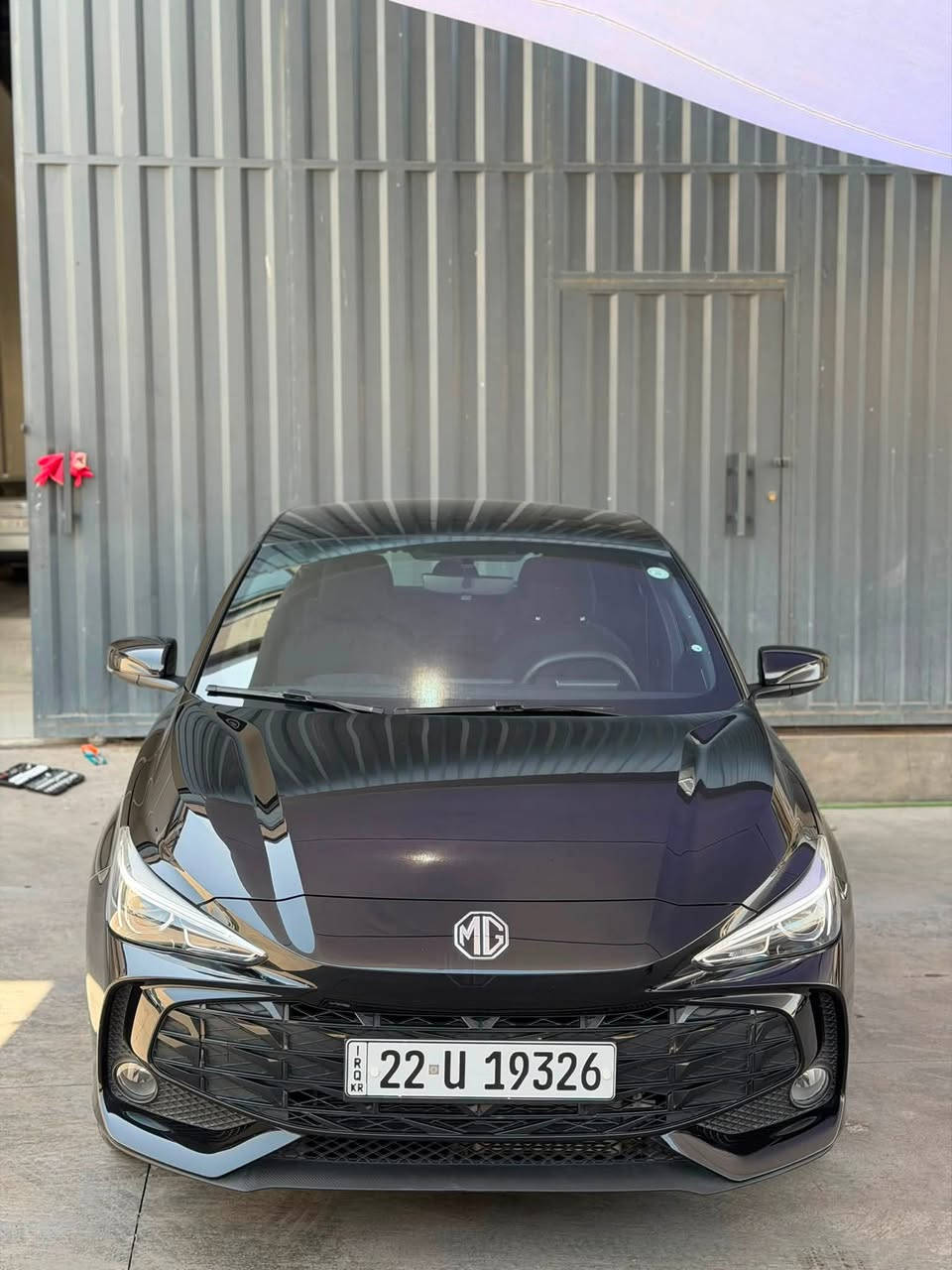 MG 3 موديل 2025 لون مميز اسود 
مواصفات 
بصمه 
ويل 
تبريد قطعتين 
شاشه كاربلي
هاندبريك بصمه 

ماشيه 9000km
مكان السيارة أربيل 

***********
