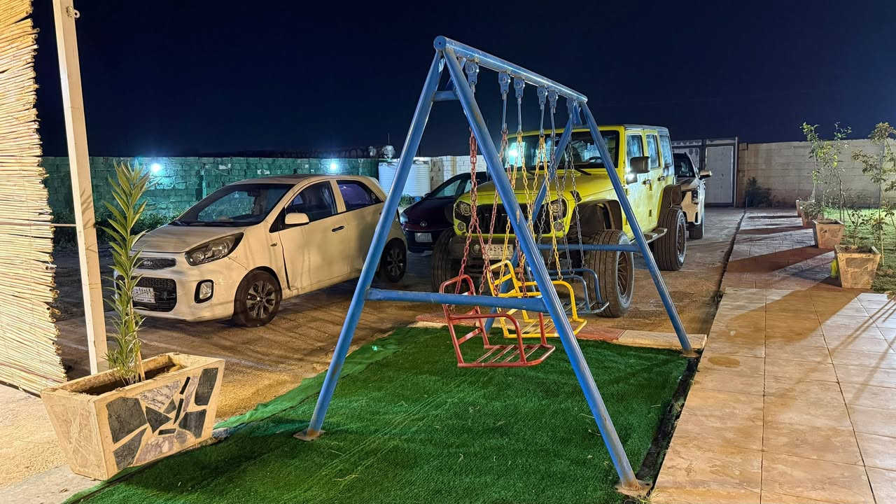 متوفر حجوزات العيد
عنوان بغداد حي الجهاد المكاسب قرب مطار بغداد
حلسات عربية 
جلسات تصوير
منضدة فيشة
العاب اطفال
***********
