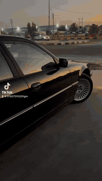 سلام عليكم BMW مديل ١٩٩٦ كاسحه حجم ٧٤٤ اصل
محرك وكير على الشرط
‏حداديه نضيفه 
بدون ضربه صبغ فقط 
السعر ٩٠ بيه محال
رقم المبايل ***********
