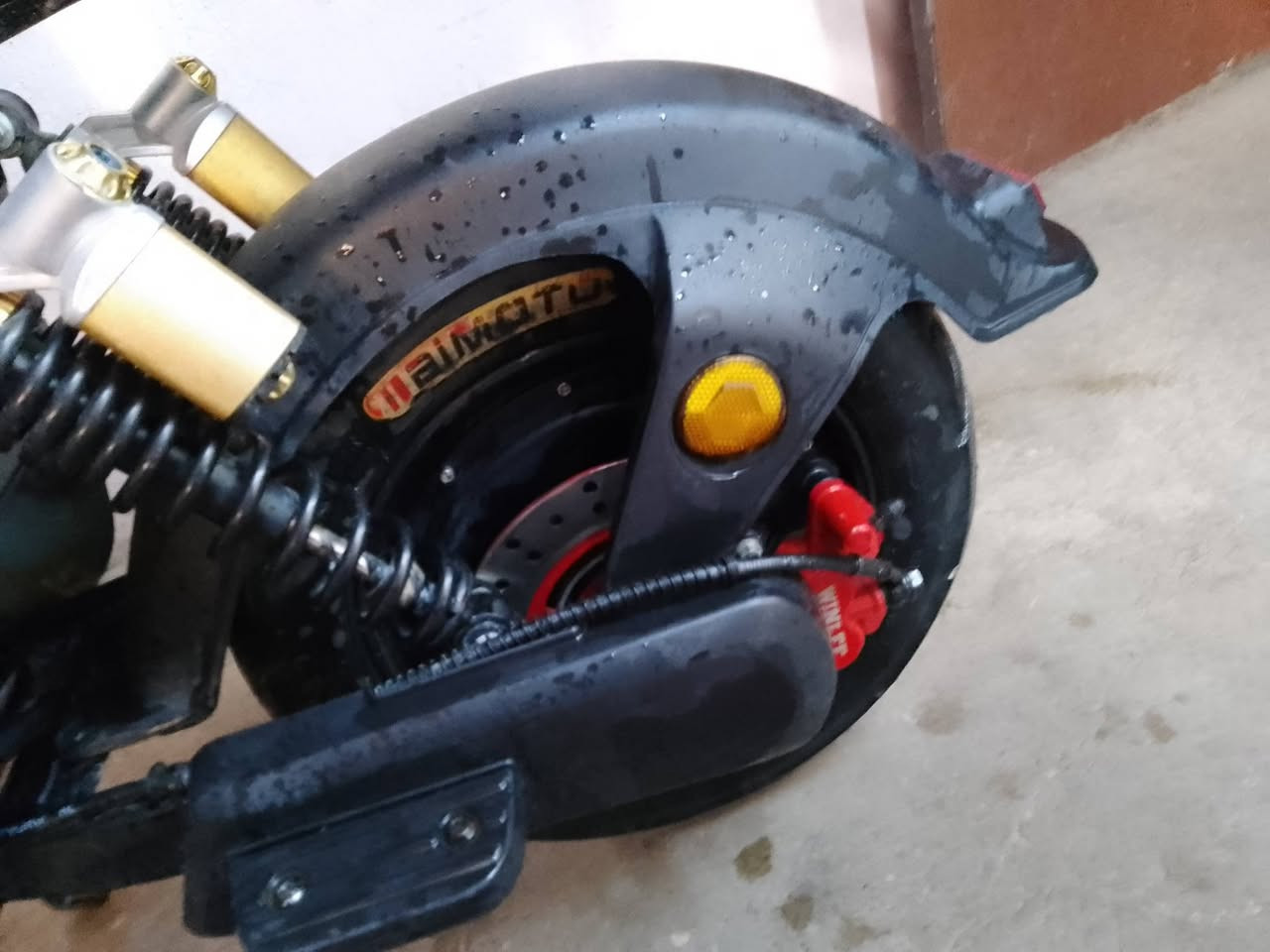 السلام عليكم دراجه للبيع نضيفه السعر 410


**إذا كنت صاحب هذا الإعلان وتريد حذفه لأي سبب، رجاءا أرسل رسالة إلى الدعم الفني**