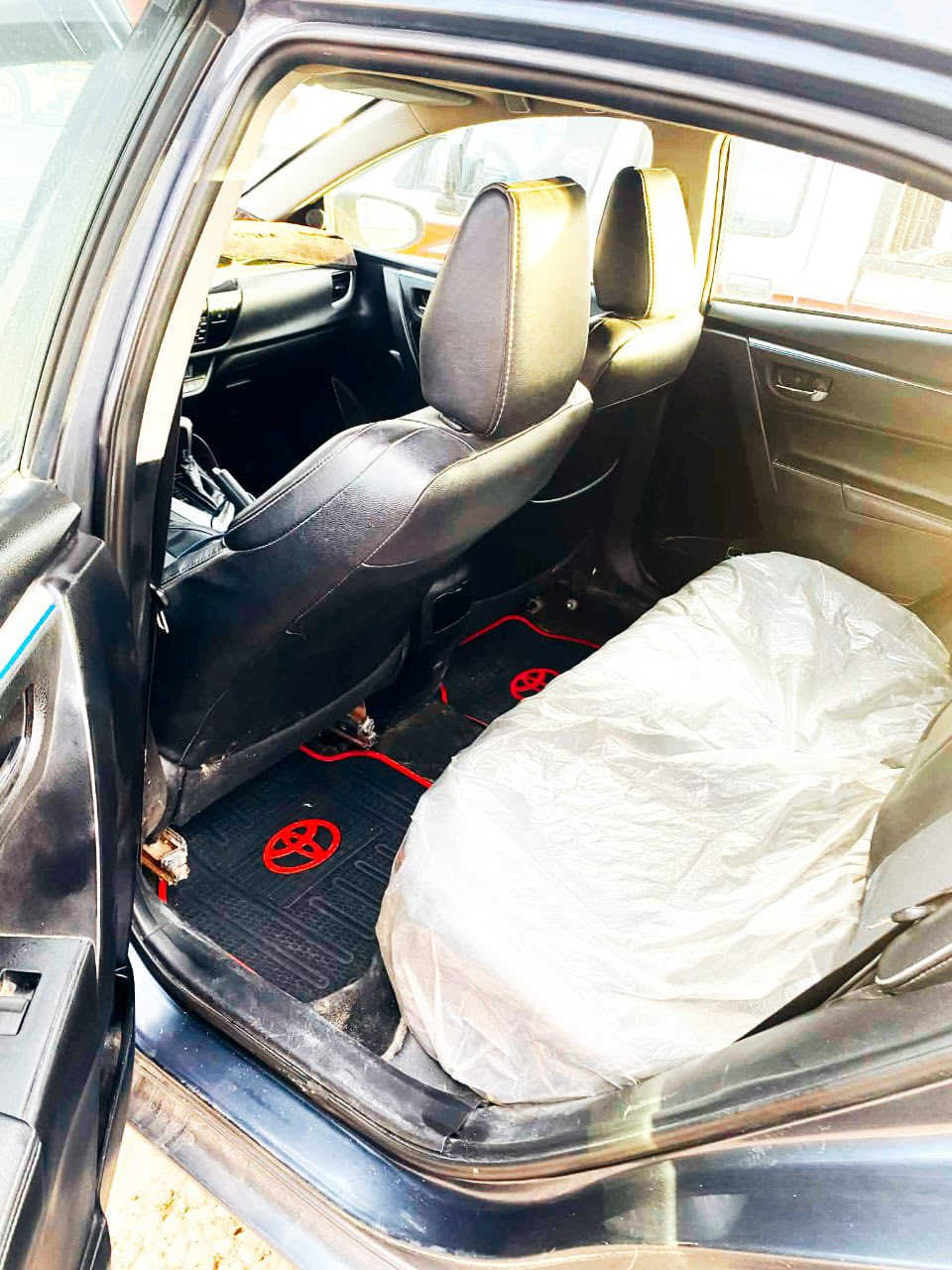 السلام عليكم بيع مستعجل بسعر ١١٢ورقه كورلا ٢٠١٦فول مواصفات ما يحتاج اذكر مواصفاته معروفه رقم اربيل دولي باسمنا سنويه هزه لل٢٠٢٩تبريد ثلج محرك ١٨شرط كير شرط صدرامامي خلفي طخم تاير سياره جاهزه من الدعاميه للدعاميه استخدام شخصي ع ايدي 
السياره//بيه اربع قطع صبغ 
السعر ١١٢ورقه نقد بيه مجال بسيط مكان السياره الشركاط ‏
‪***********‬‏    ‏‪ ***********‬‏
 ***********
