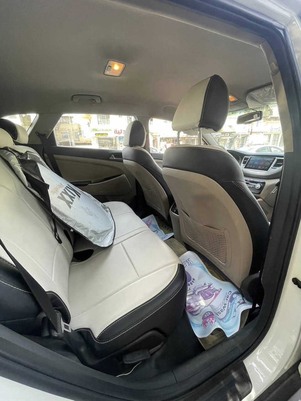 Hyundai Tucson
� للبيع — Hyundai Tucson
✨ وارد أبوظبي — نظيفة جدًا واستعمال مرتب

📍الموديل: 2018
🌍 وارد أبوظبي
🎨 اللون: أبيض
⚙️ جير أوتوماتيك
⛽ محرك 2.0 اقتصادي وعملية
📏 الممشى: 149 ألف كم
🛋️ داخلية جلد أبيض وأسود نظيفة جدًا
📺 شاشة أندرويد كبيرة + Apple CarPlay
❄️ تبريد ثلج
💡 LED + إنارات نهارية
📷 حساسات خلفية
🛞 رنكات أصلية
🔑 مفتاح ريموت
🧼 السيارة مرتبة جدًا من الداخل والخارج

📋 الفحص:
✅ محرك ممتاز
✅ جير ممتاز
✅ فحص كمبيوتر نظيف بدون أخطاء
✅ Airbag سليم
✅ كهرباء كاملة شغالة

🔧 الملاحظات:

* يوجد تبديل/صبغ خفيف موضح بالفحص
* السيارة بشكل عام نظيفة وجاهزة

💰 السعر: 17,000$
📍الموقع: بغداد / شارع فلسطين
📞 التواصل: ***********
📱 فقط
